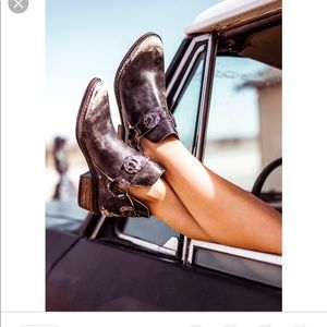 Chinese Laundry Austin western bootie